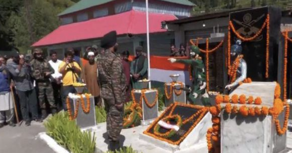 Poonch celebrates Hill Kaka Day and honours soldiers and citizens who lost lives in anti-terrorist operations