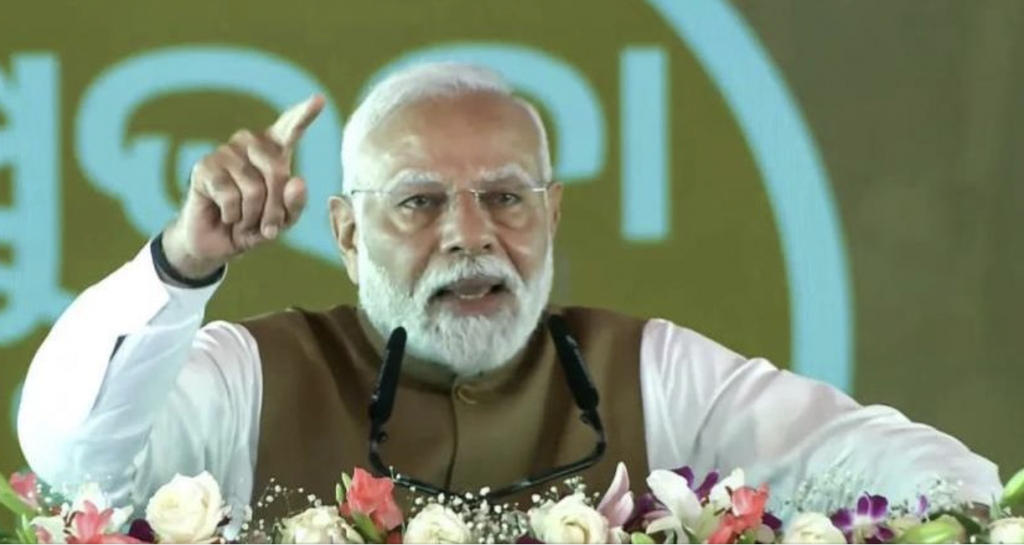 “British had problems with Ganesh Utsav, now Congress is agitated”: PM