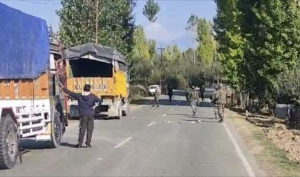 Traffic suspended after suspicious object found along Handawara-Baramulla highway