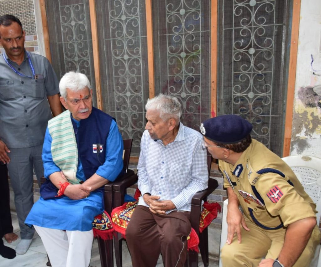 Lt Governor visits family of Martyr Civilian Sh Shashi Abrol in Jammu