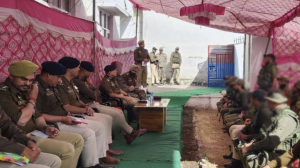 ADGP Jammu reviews security preparedness in Basantgarh