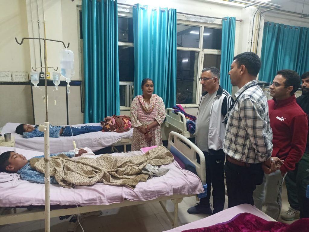 DC conducts Surprise Late-Night inspection at District Hospital Samba