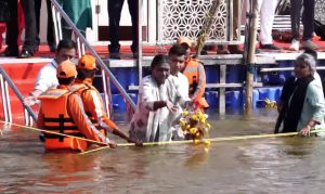 President Droupadi Murmu takes holy dip at Triveni Sangam during Mahakumbh Mela in Prayagraj