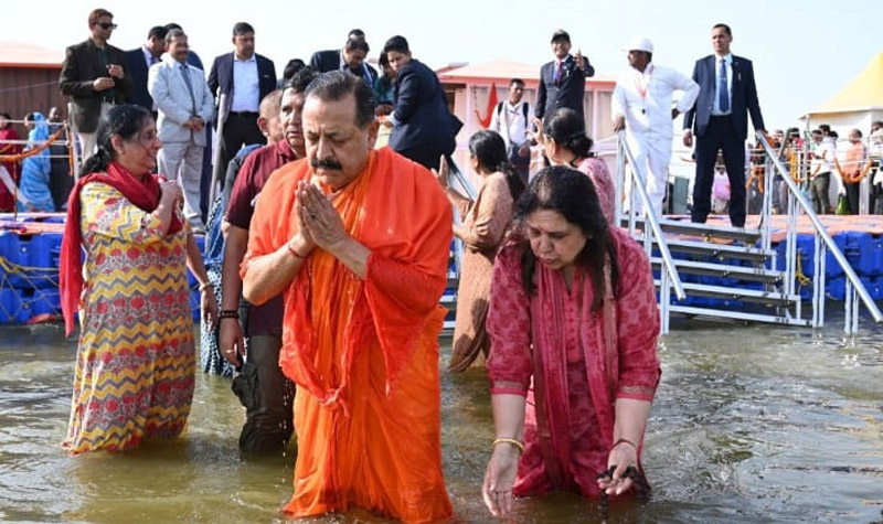 Union Minister Dr Jitendra highlights waste management innovations at Maha Kumbh