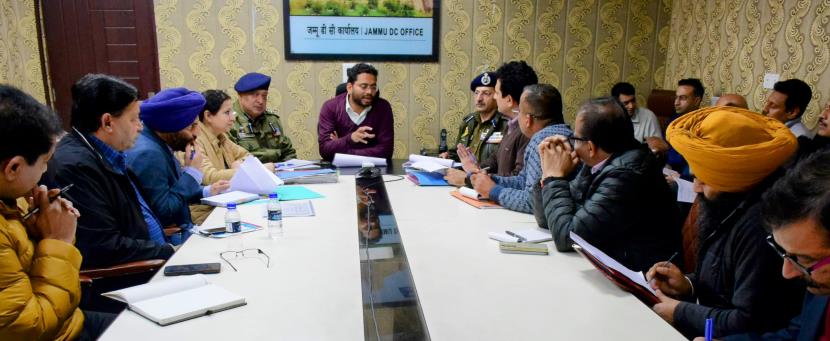 DM Jammu urges drives against MVA violations, number plate tampering