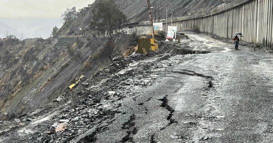 Jammu-Srinagar National Highway Still Closed