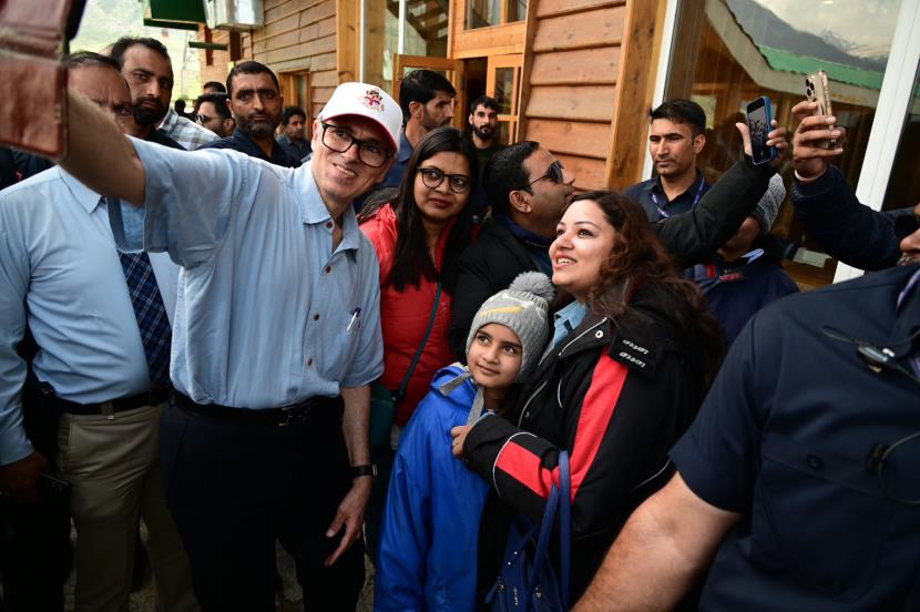 Omar’s meetings at Pahalgam, Gulmarg aimed to dispel fear: NC provincial president