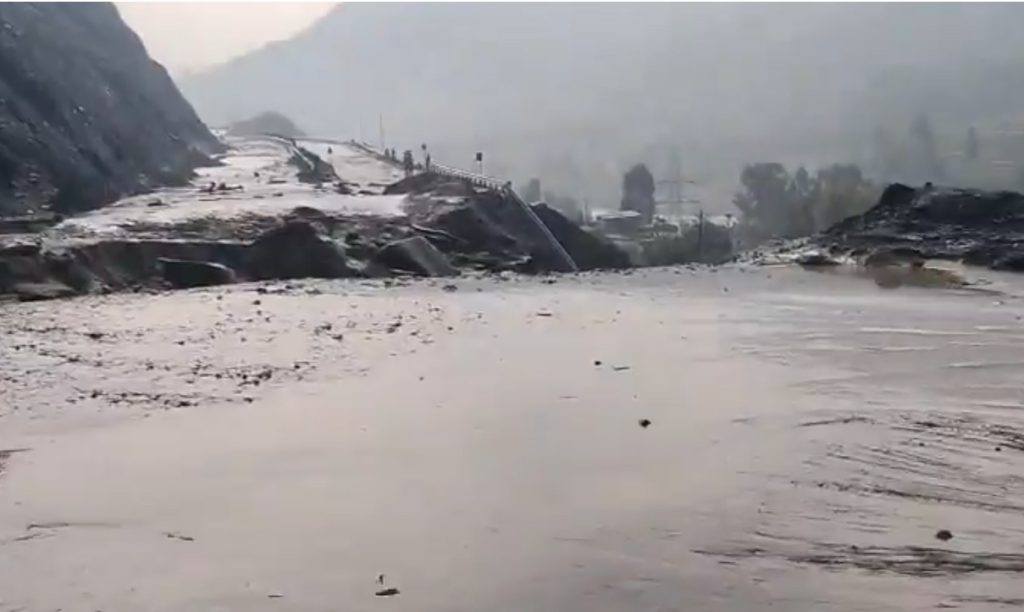 Traffic Suspended On Jammu-Srinagar NH After Mudslide, Flash Floods In Ramban