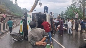 11 injured in matador collision near Nashri tunnel on Jammu-Srinagar National Highway