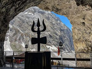 Amarnath Yara: Over 3.5L Pilgrims Registered Online, Jammu Based Yatri Niwas To Get Facelift
