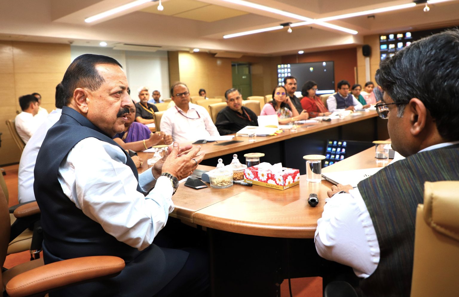 Dr Jitendra Calls For AI Led Innovations, Deep-Tech StartUps