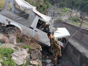Vehicle Skids Off Road In Uri, Eight Police Personnel Injured