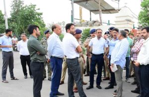 Amarnath Yatra: Div Com, IGP Jammu review arrangements at Yatri Niwas-Bhagwati Nagar