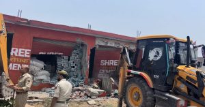 Drug Peddler’s Shops Build On Govt Land In Jammu Demolished