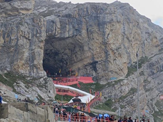 Anantnag Police bans flying drones in key areas along Amarnath Yatra route