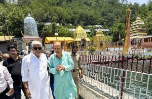 Centre, Jammu And Kashmir Committed To Safety Of Amarnath Pilgrims: Shekhawat