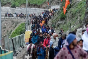 Another Batch Of Over 4,000 Pilgrims Leaves For Amarnath Shrine