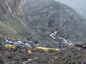 Amarnath Yatra Suspended For A Day From Pahalgam And Baltal