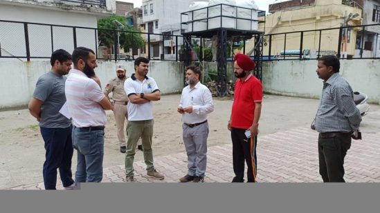 JMC Commissioner conducts surprise inspection to check cleanliness across Jammu during Shri Amarnath Ji Yatra