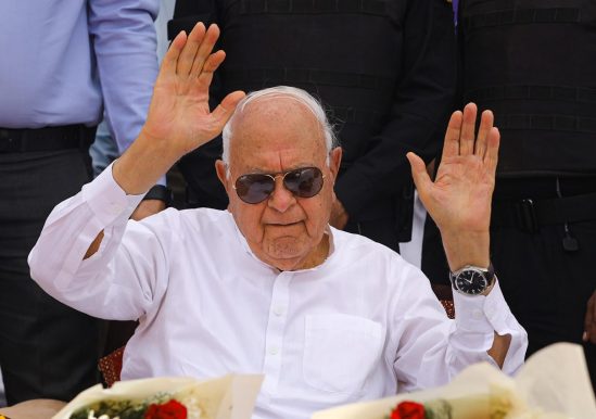 Farooq Hails Congress For Taking Up J&K Statehood Issue With PM Modi