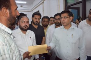 DC Meets Injured Children At District Hospital Poonch, Sanctions Ex-Gratia Relief