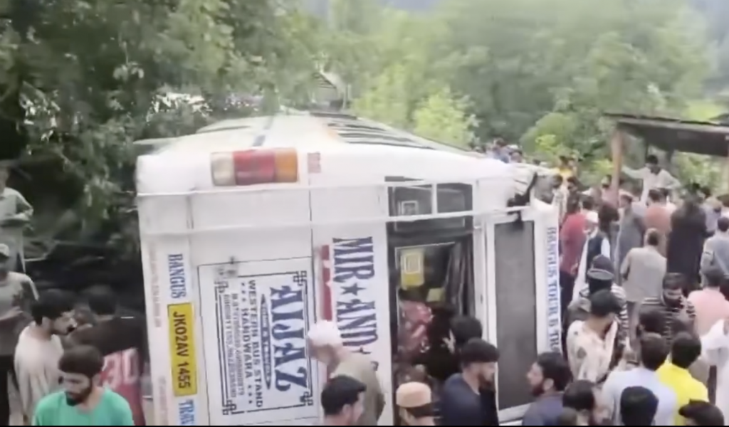 Teacher killed, over 30 injured after bus overturns in Behnipora Rajwar, Handwara