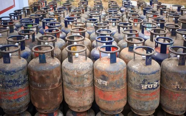 19-Kg Commercial LPG Cylinder Price Slashed By ₹58.50, No Change In Domestic Cylinder Rates