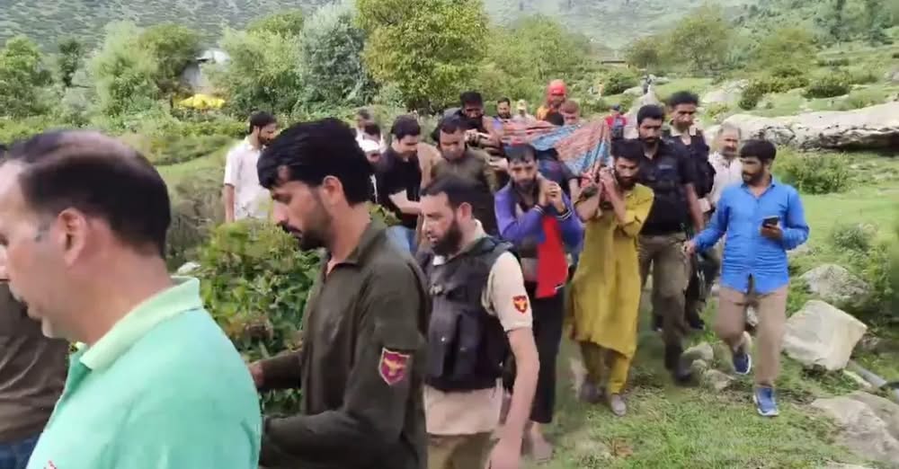 2 Dead, As Many Injured After Tree Falls On Tent In Kulgam