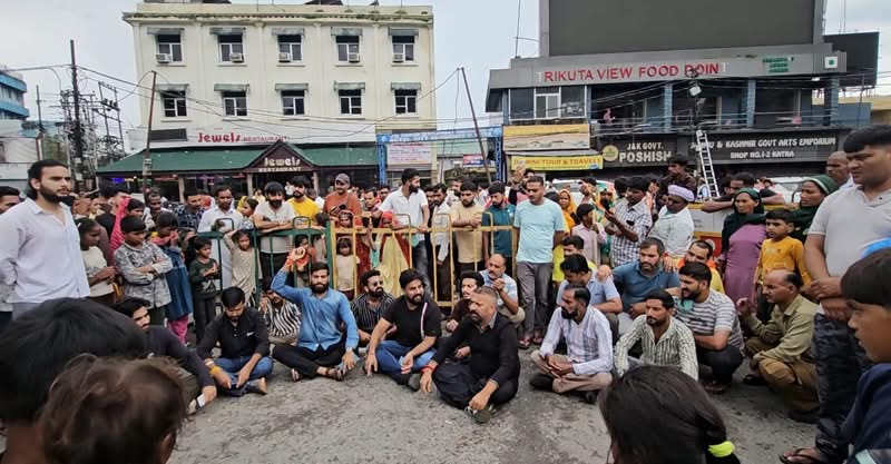 Locals protest against Shrine Board, demand action over pilgrimage despite warnings