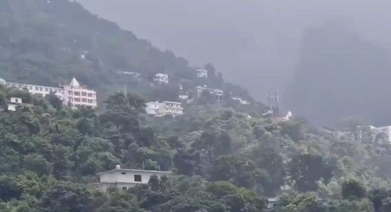 Vaishno Devi Yatra Remains Suspended For 4th Day After Heavy Rain Lashes Katra