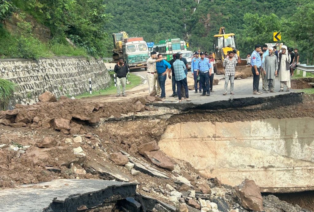 Jammu-Srinagar National Highway Shut Due To Landslides In Udhampur