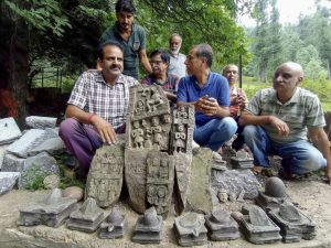 Ancient Hindu idols recovered during excavation in Anantnag district