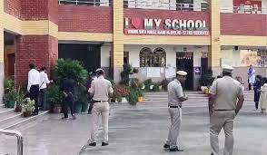 Around 50 Delhi Schools Receive Fresh Bomb Threats, Police Launch Search Operation