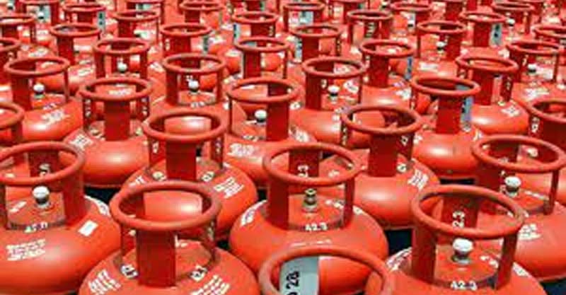 Govt approves 25 lakh LPG connections under Ujjwala