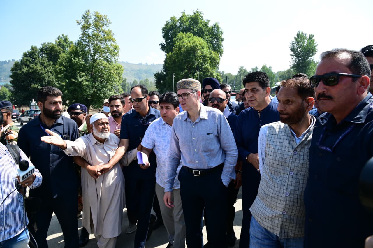 CM Omar Abdullah Visits Flood-Hit Anantnag Areas To Asses Damage