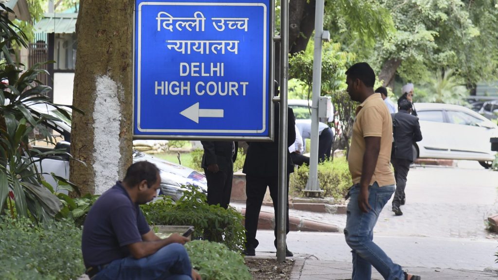 Bomb Threats Spreads Panic In Delhi HC, Judges Leave Courtrooms, Litigants Asked To Vacate