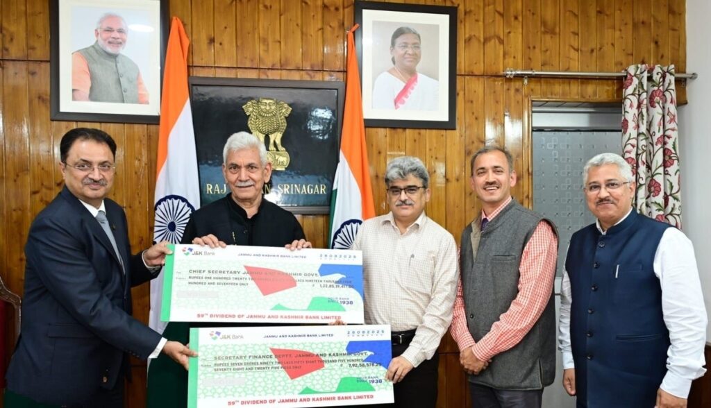 J&K Bank CEO hands over Rs 130.7-cr dividend for FY25 to UT administration