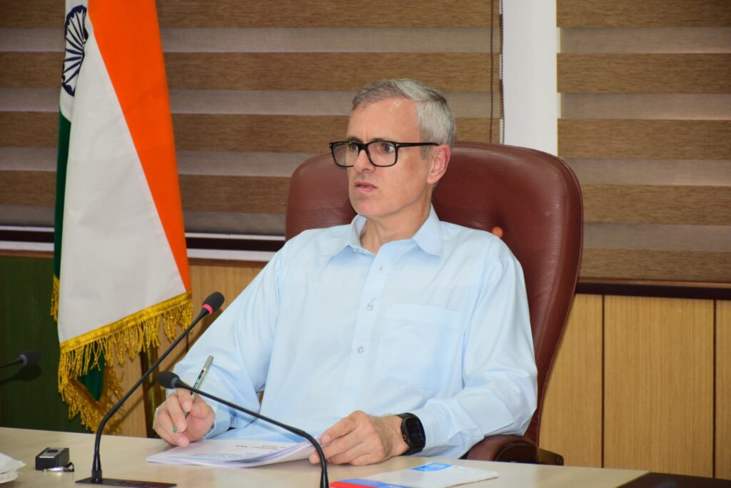 CM Omar Abdullah thanks Delhi CM for offering support for flood-hit in J&K