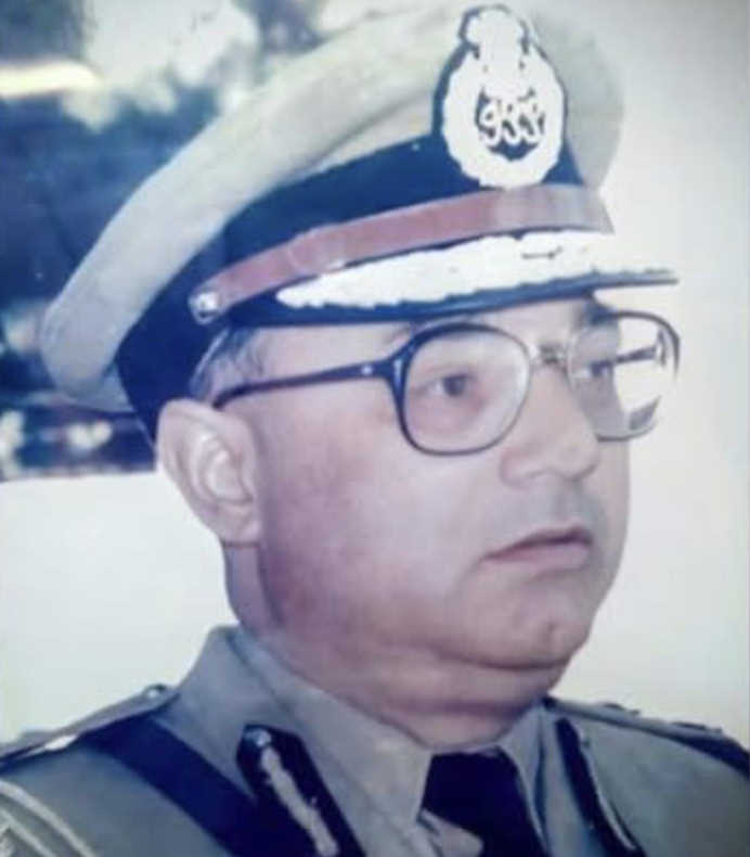 Former DGP Ghulam Jeelani Passes Away; J&K Police Extends Condolences