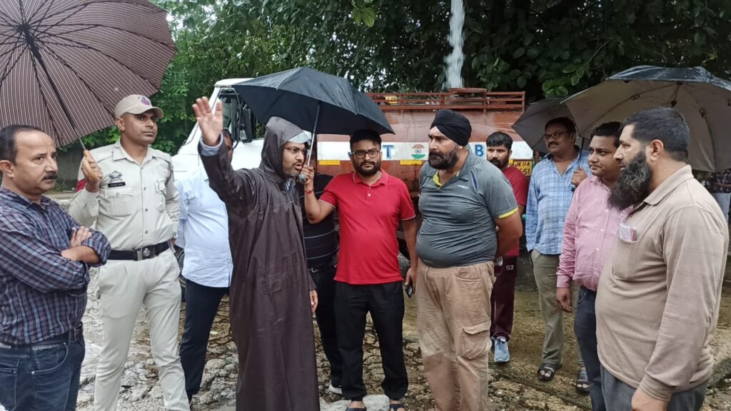 JMC Intensifies Water Supply Measures Amid Heavy Rainfall Disruption