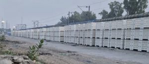 Railways Dispatch Apple Containers To Kashmir