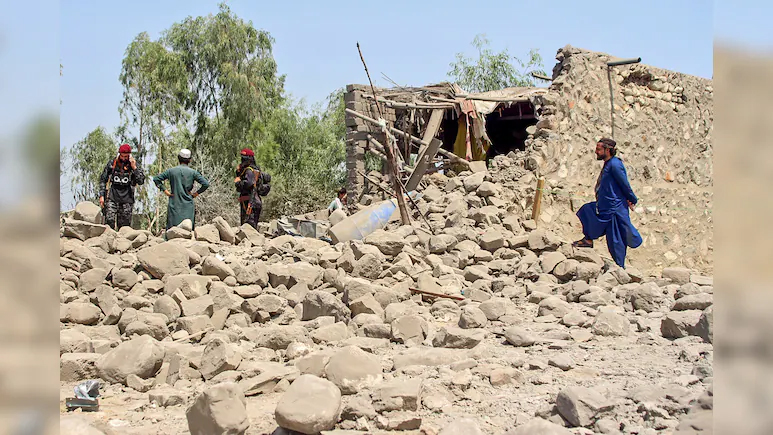 Afghanistan Says It Has Killed 58 Pakistani Soldiers In Overnight Border Operations