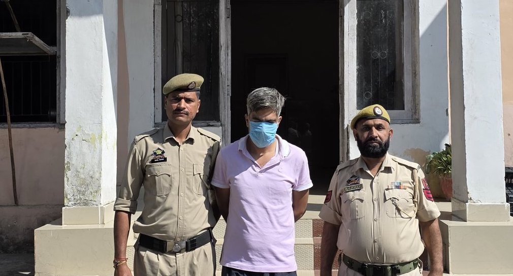 J&K Police constable held with heroin in Udhampur