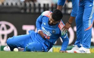 Shreyas Iyer Admitted to ICU in Sydney Hospital After Internal Bleeding From Rib Injury