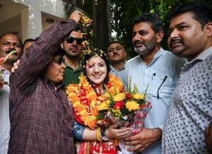 Devyani Rana, Accompanied By Thousands Of Supporters, Files Nomination For Nagrota Bypoll