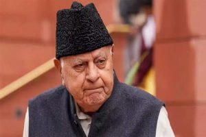 Tourists visiting J&K must see Chrysanthemum garden: Farooq Abdullah