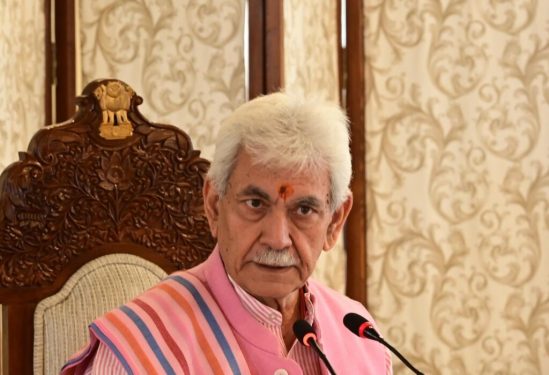 LG Manoj Sinha Orders Crackdown on Fake Journalists; Mandatory Registration for Online Media Platforms