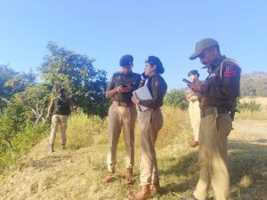 SSP Kathua Reviews Border Security in Far-Flung Areas of Rajbagh Police Station
