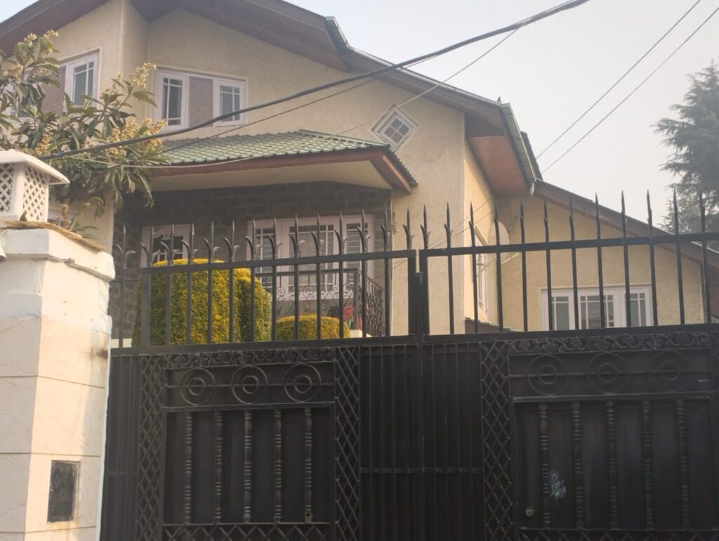 Budgam police books homestay owner for concealing stay of foreign national