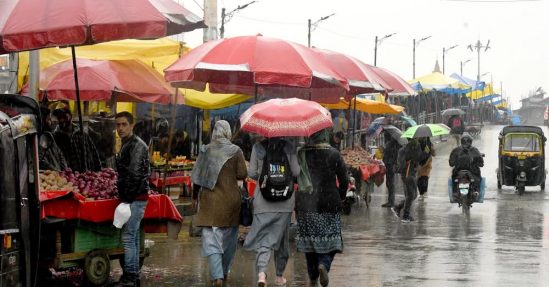 Rain, Snowfall Continue To Lash Kashmir For Second Day: MeT